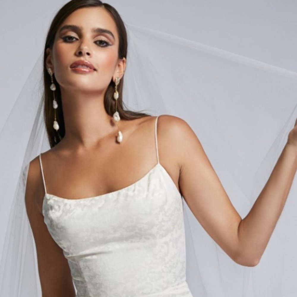 Sarah Seven Elegant White Mini Dress